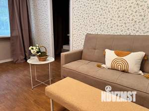 3-к квартира, посуточно, 44м2, 1/6 этаж