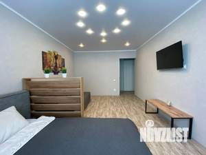 1-к квартира, посуточно, 42м2, 8/22 этаж