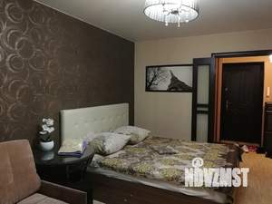 1-к квартира, посуточно, 40м2, 8/10 этаж