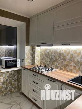 1-к квартира, посуточно, 38м2, 1/10 этаж