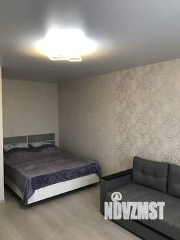 1-к квартира, посуточно, 37м2, 10/10 этаж