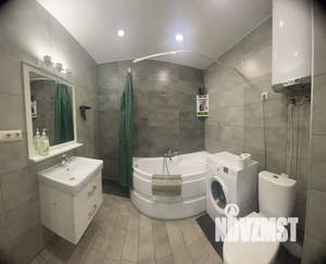 Студия квартира, посуточно, 45м2, 1/25 этаж