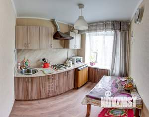 2-к квартира, посуточно, 44м2, 8/9 этаж