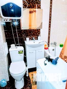 2-к квартира, посуточно, 46м2, 8/10 этаж