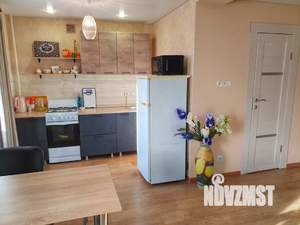 1-к квартира, посуточно, 33м2, 4/10 этаж