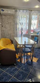 1-к квартира, на длительный срок, 42м2, 4/10 этаж