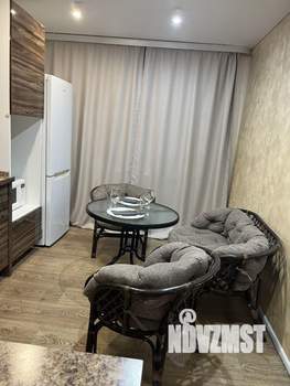 1-к квартира, посуточно, 46м2, 7/10 этаж