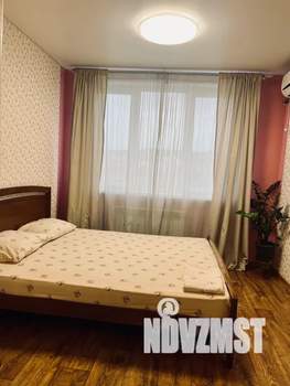 1-к квартира, посуточно, 41м2, 11/25 этаж