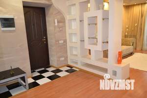 1-к квартира, посуточно, 55м2, 1/1 этаж