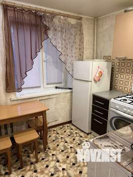 3-к квартира, на длительный срок, 43м2, 3/6 этаж