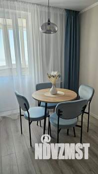 1-к квартира, посуточно, 40м2, 24/24 этаж