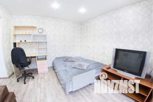 1-к квартира, посуточно, 35м2, 6/10 этаж