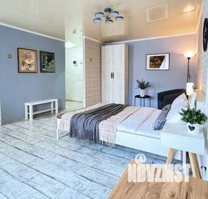 Студия квартира, посуточно, 32м2, 3/5 этаж