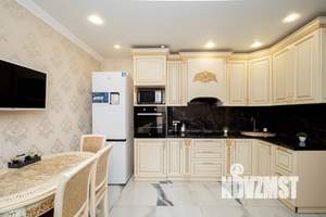 1-к квартира, посуточно, 43м2, 4/25 этаж