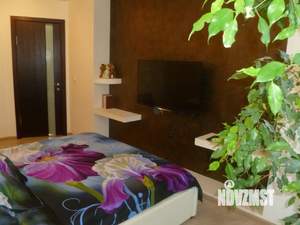 1-к квартира, посуточно, 46м2, 13/18 этаж