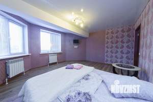 1-к квартира, посуточно, 56м2, 1/1 этаж