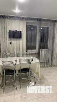 2-к квартира, посуточно, 75м2, 4/10 этаж