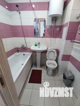 1-к квартира, посуточно, 37м2, 4/10 этаж