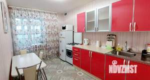 1-к квартира, посуточно, 41м2, 4/10 этаж