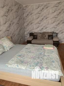 1-к квартира, посуточно, 37м2, 10/10 этаж