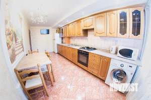 2-к квартира, посуточно, 60м2, 1/1 этаж