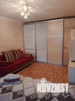 1-к квартира, посуточно, 38м2, 7/10 этаж