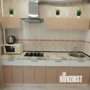 1-к квартира, посуточно, 37м2, 4/9 этаж