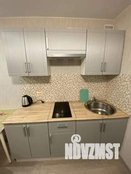 Студия квартира, посуточно, 27м2, 3/10 этаж