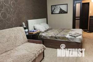 1-к квартира, посуточно, 40м2, 8/10 этаж