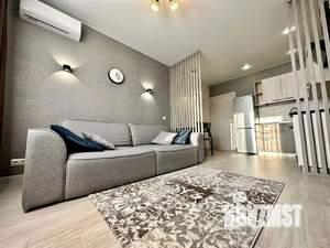 2-к квартира, посуточно, 39м2, 24/24 этаж