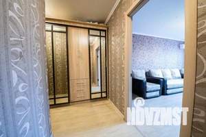 1-к квартира, посуточно, 56м2, 8/17 этаж