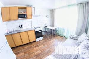 1-к квартира, посуточно, 40м2, 11/16 этаж