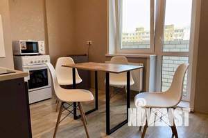 1-к квартира, посуточно, 35м2, 4/18 этаж