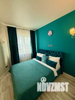 1-к квартира, посуточно, 40м2, 14/24 этаж