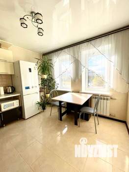 1-к квартира, посуточно, 44м2, 3/10 этаж