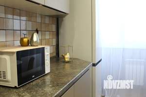 Студия квартира, посуточно, 45м2, 16/24 этаж