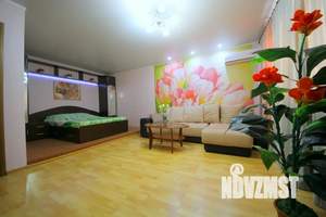 1-к квартира, посуточно, 44м2, 9/12 этаж