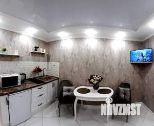 Студия квартира, посуточно, 38м2, 8/10 этаж
