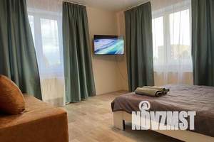 1-к квартира, посуточно, 35м2, 4/18 этаж