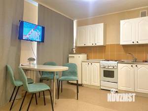 Студия квартира, посуточно, 32м2, 2/9 этаж