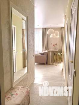 Студия квартира, посуточно, 34м2, 7/9 этаж