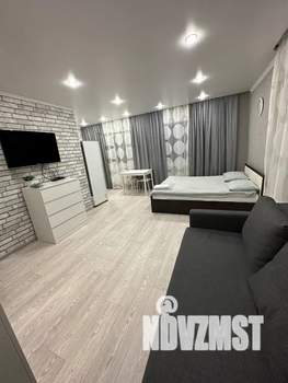 Студия квартира, посуточно, 30м2, 4/5 этаж