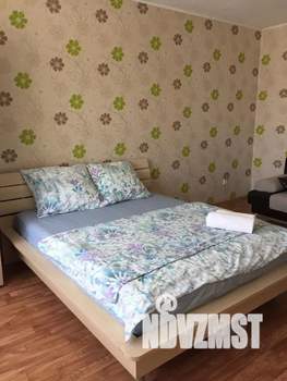 1-к квартира, посуточно, 37м2, 10/10 этаж