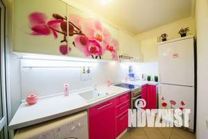 2-к квартира, посуточно, 56м2, 19/19 этаж