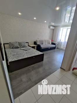 1-к квартира, посуточно, 37м2, 4/10 этаж