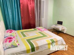 1-к квартира, посуточно, 40м2, 9/9 этаж