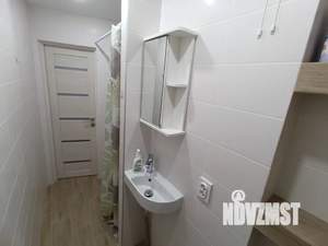 Студия квартира, посуточно, 21м2, 1/25 этаж