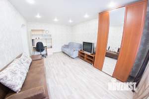 1-к квартира, посуточно, 36м2, 6/9 этаж