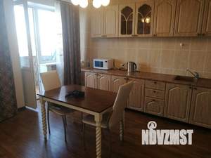Студия квартира, на длительный срок, 46м2, 8/25 этаж