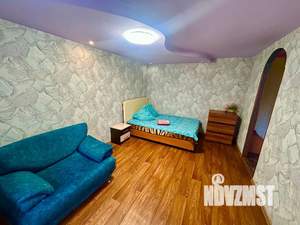 1-к квартира, посуточно, 33м2, 1/5 этаж